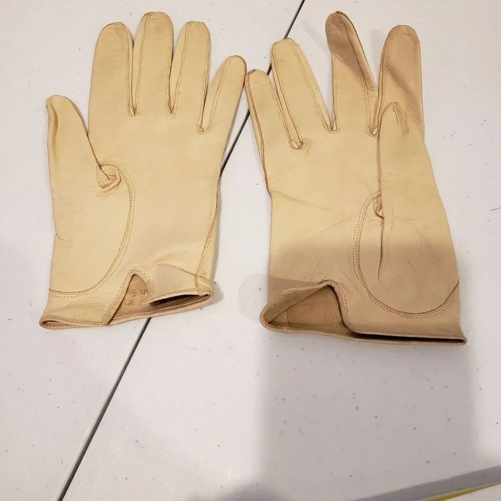 Leather Gloves Made In France - Picture 2 of 5